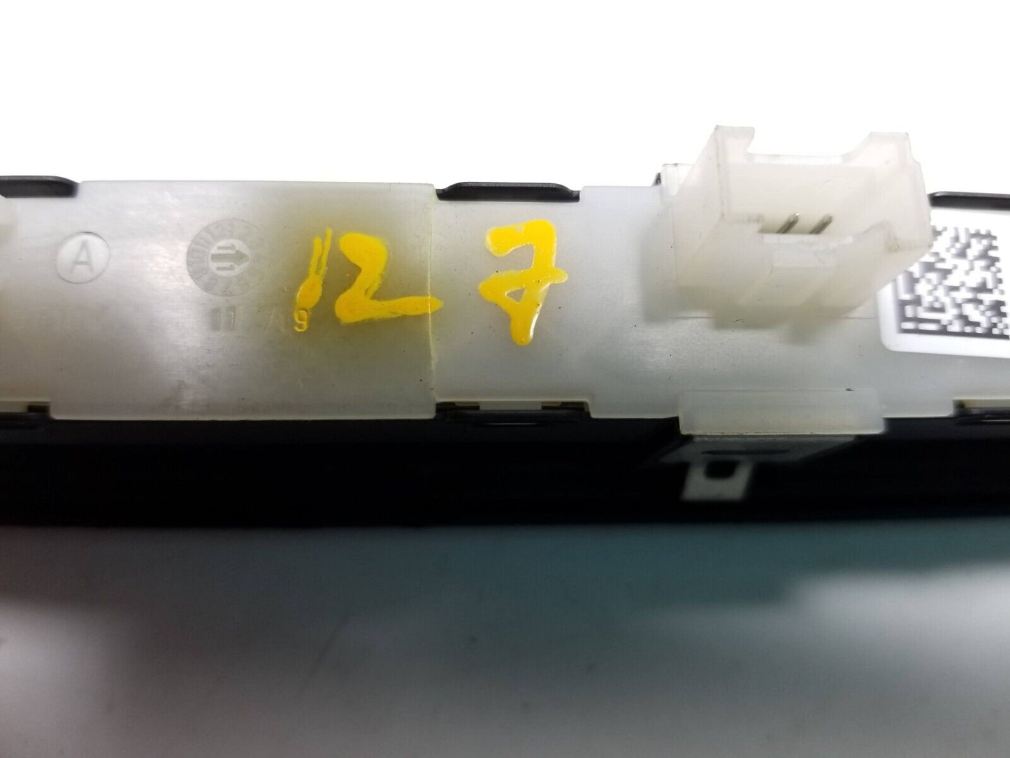 09 10 11 12 BMW 750li F02 Front Rigth Passenger Seat Memory Control Switch OEM