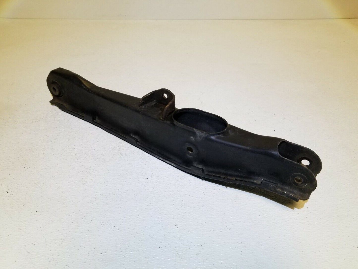 07 08 09 10 Chrysler Sebring Rear Lower Control Arm Left Driver Side OEM