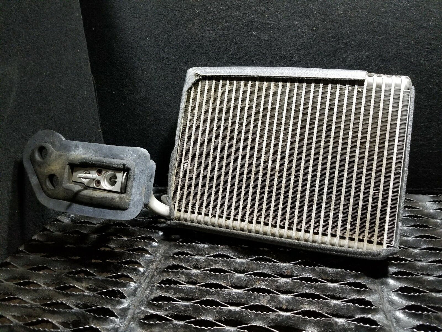 05 06 07 Dodge Magnum A/c Evaporator Core OEM