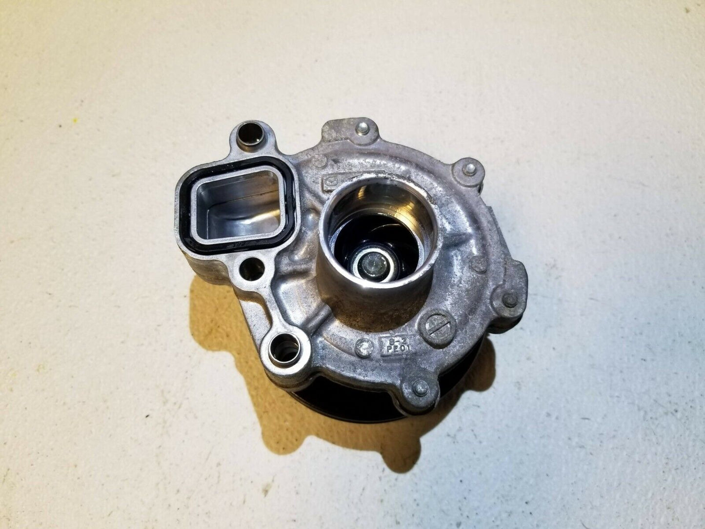 14 15 16 Mazda 3 2.0l Engine Water Pump OEM 41k Miles