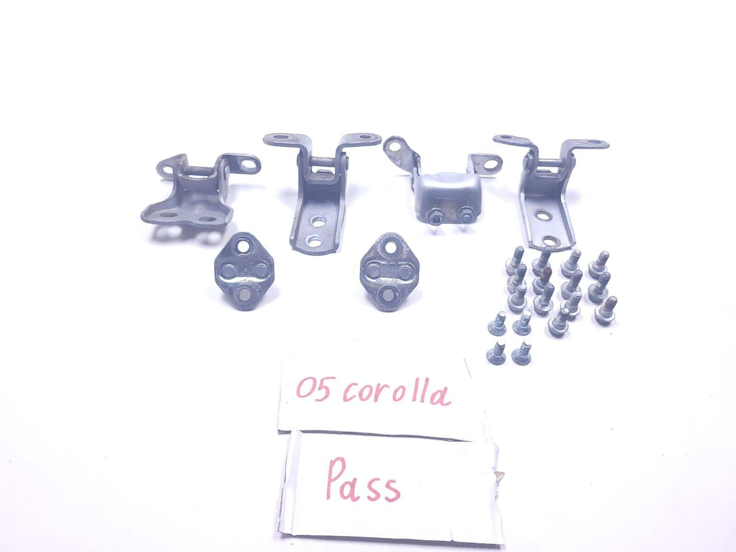 03 - 08 Toyota Corolla Door Hinge Right Passenger Side OEM