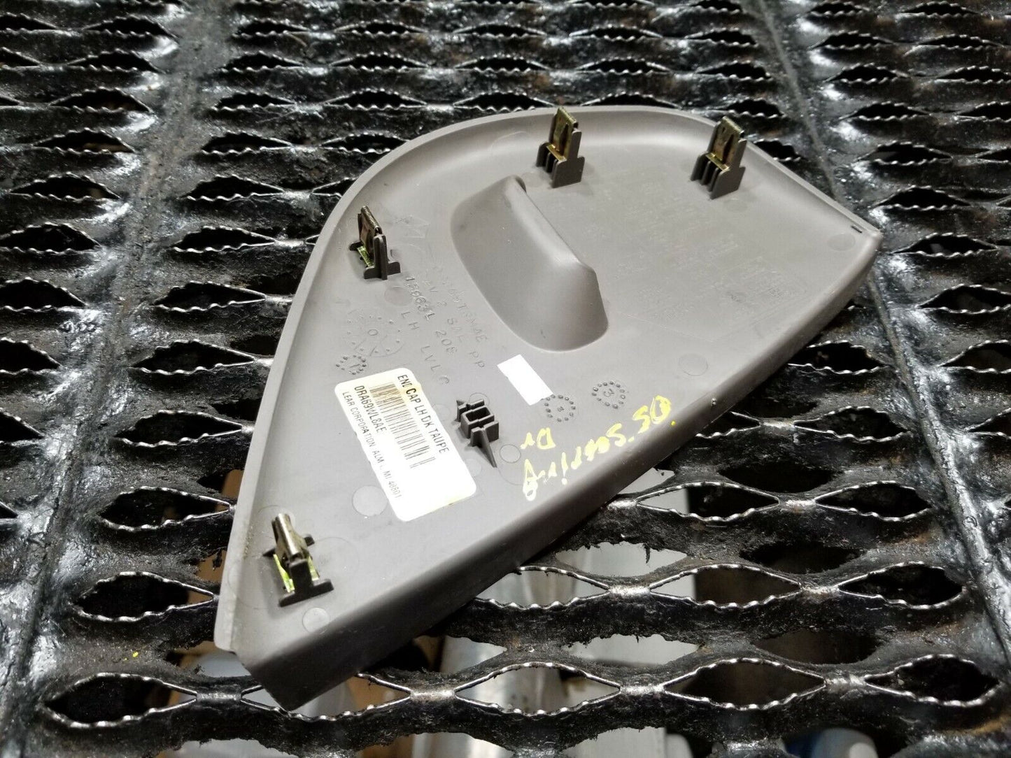 04 05 06 Chrysler Sebring Convertible Dash End Cap Left Driver Side OEM