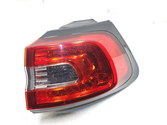 14 15 16 17 18 Jeep Cherokee Outer Tail Light Lamp Passenger Side Right OEM