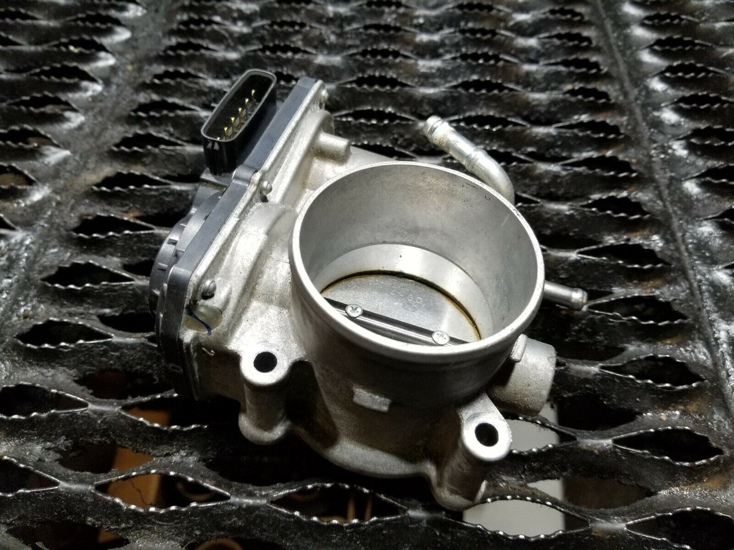 15 16 17 Subaru Legacy 2.5l Throttle Body OEM 10k
