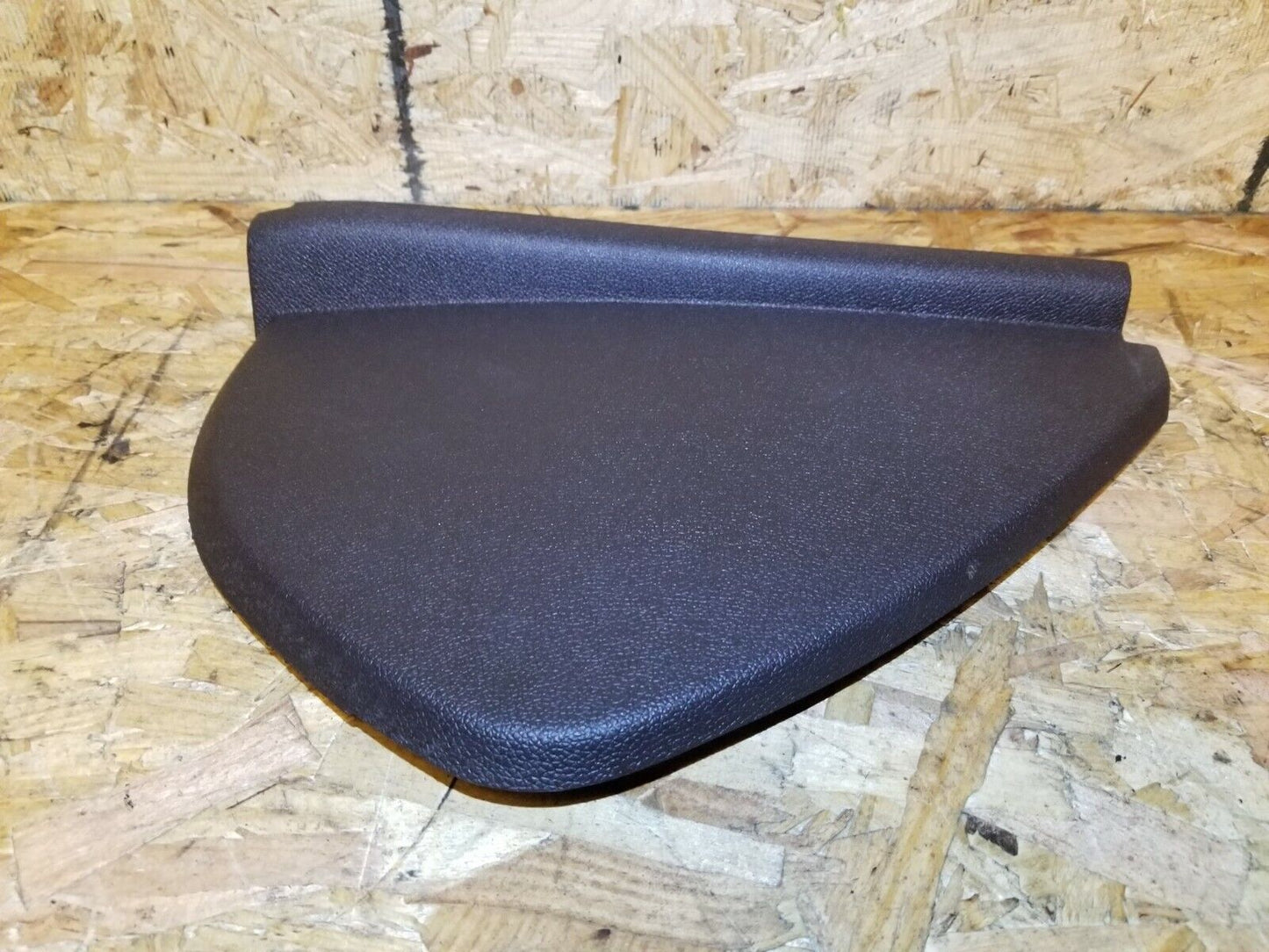 05 06 07 08 09 Cadillac SRX Right Passenger Side Dash End Cap Cover Trim OEM