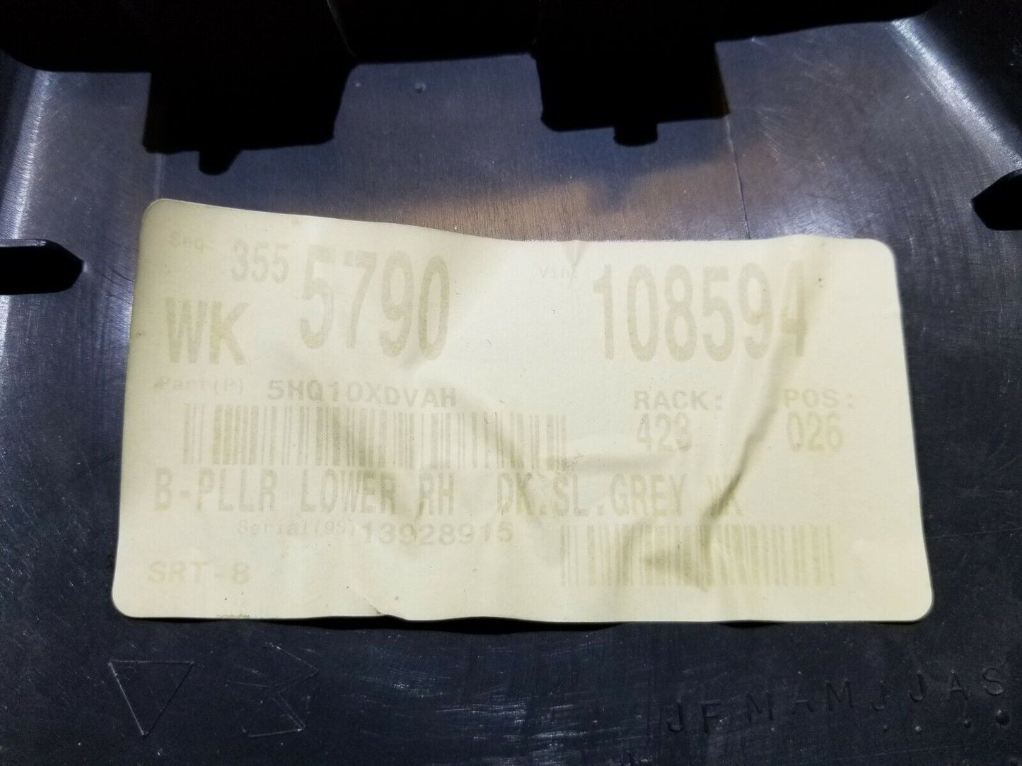07 08 09 10 Jeep Grand Cherokee Srt8 Right Pass Side B Pilar Trim Panel OEM