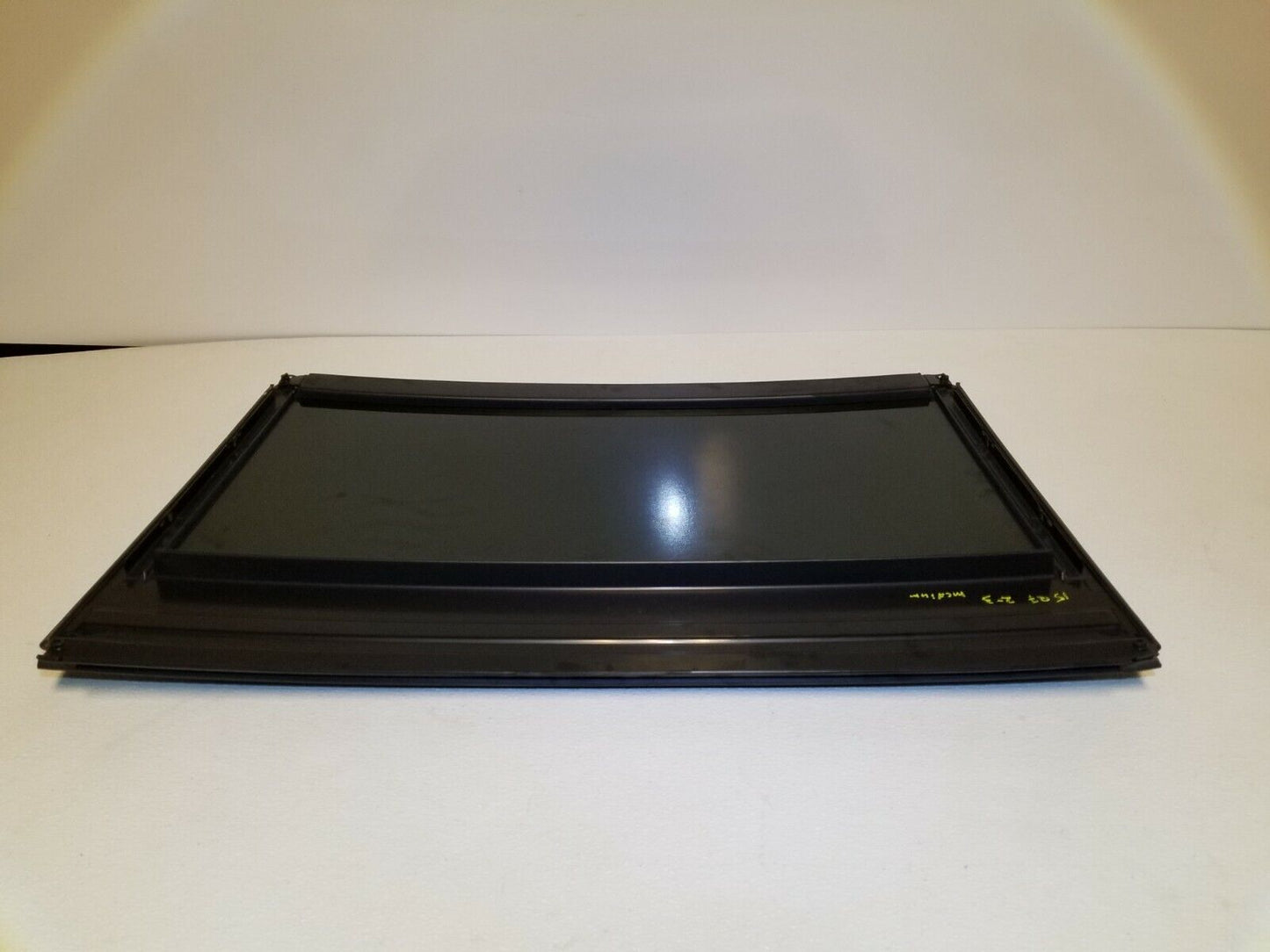 11 12 13 14 15  Audi Q7 Center Middle Sunroof Sun Roof Glass Panel OEM