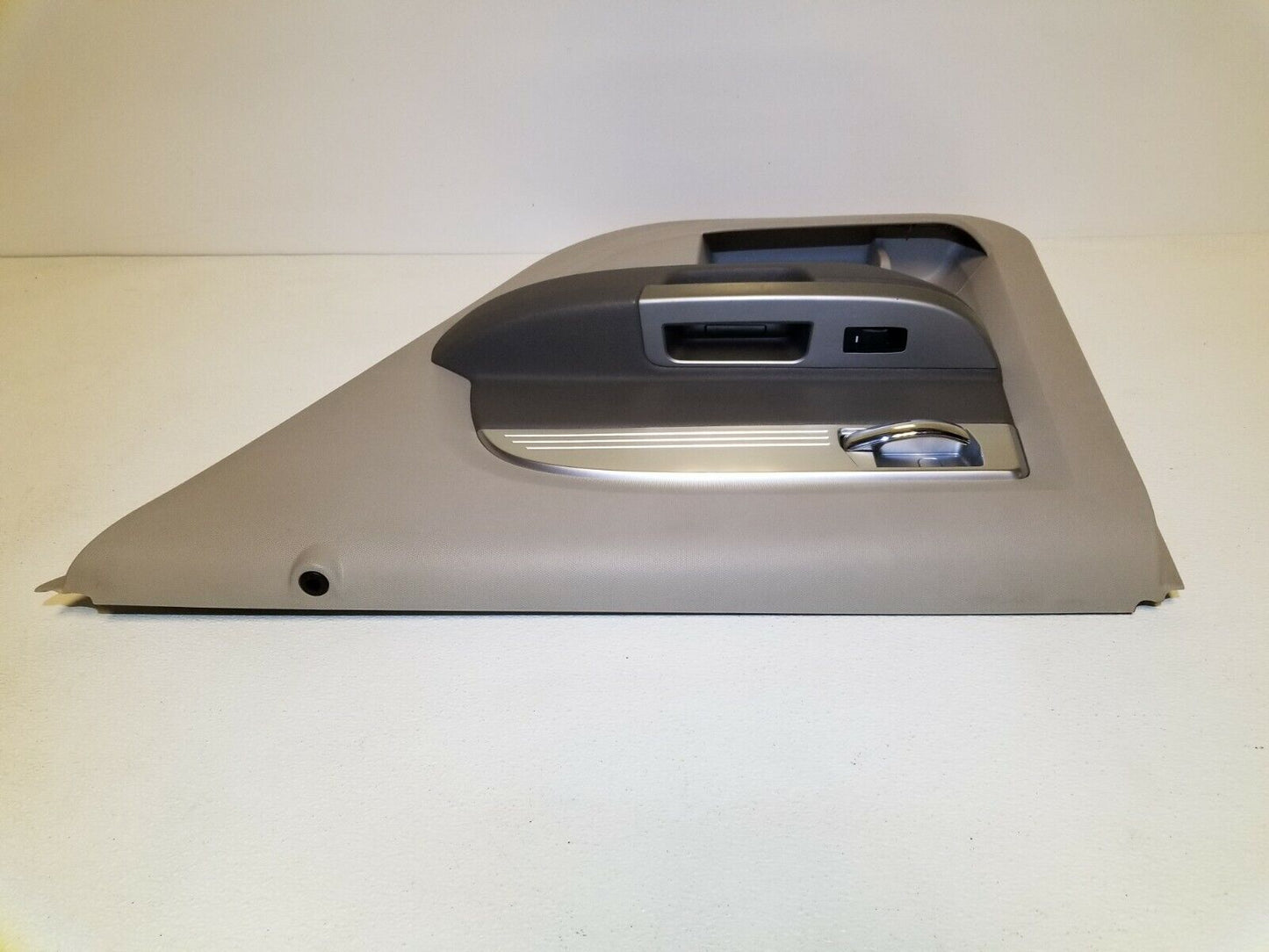 07 08 09 10 Chrysler Sebring Rear Passenger Door Trim Panel (trim: P8j1) OEM