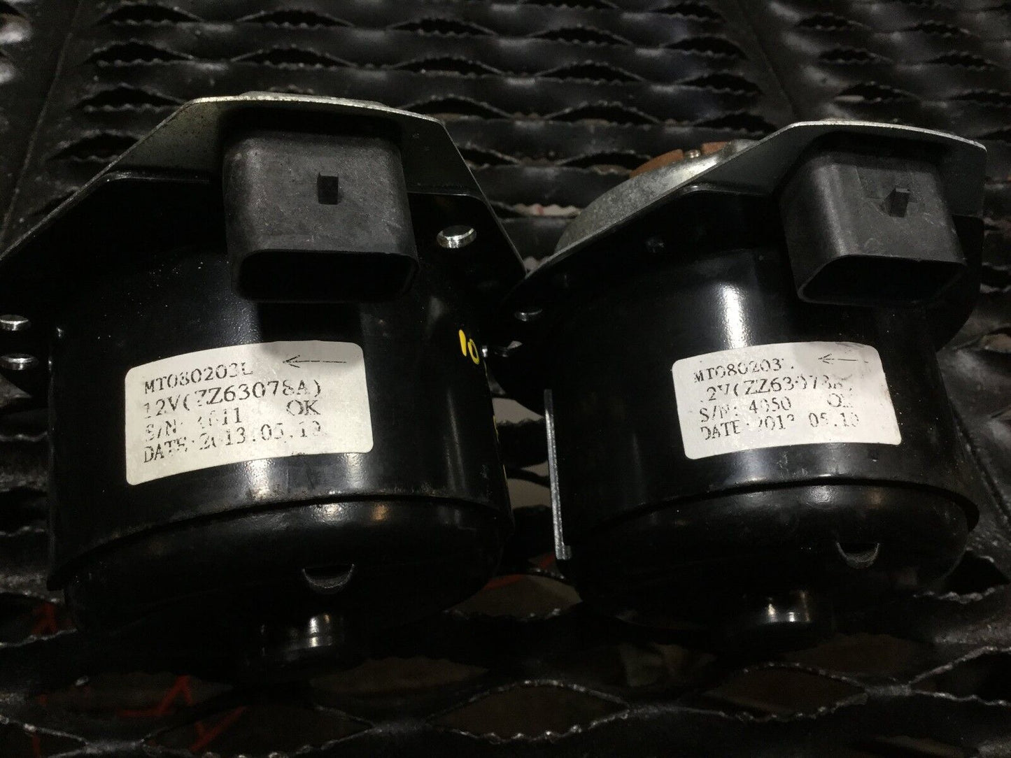 07 08 09 10 Chrysler Sebring 2.4l Radiator Cooling Fan Motor OEM 2pcs