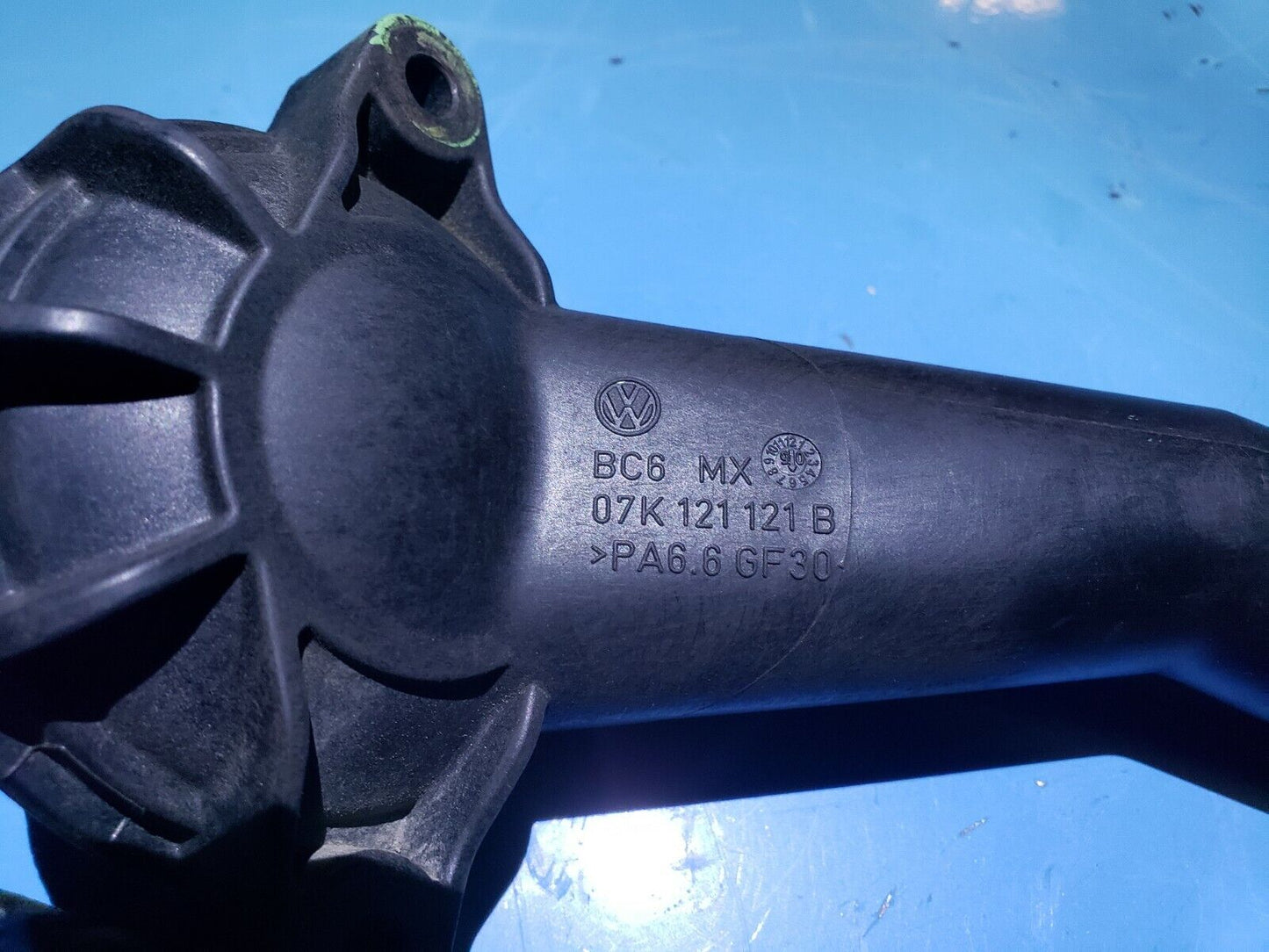 06 07 08 09 Volkswagen Golf Rabbit 2.5l Thermostat Housing 07k121121b OEM