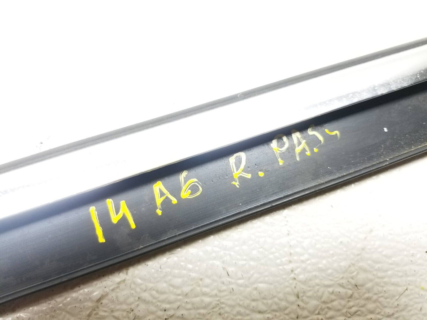 12 13 14 15 16 17 Audi A6 Rear Right Pass Side Door Window Belt Molding  OEM