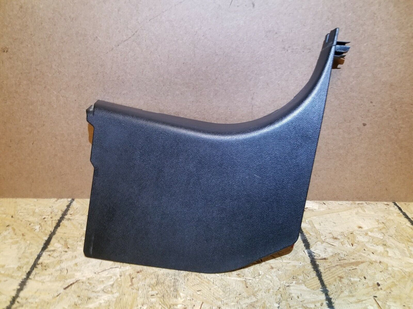 07 08 09 10 Mercedes R350 Front Right Pass Side A Pillar Kick Panel Cover OEM