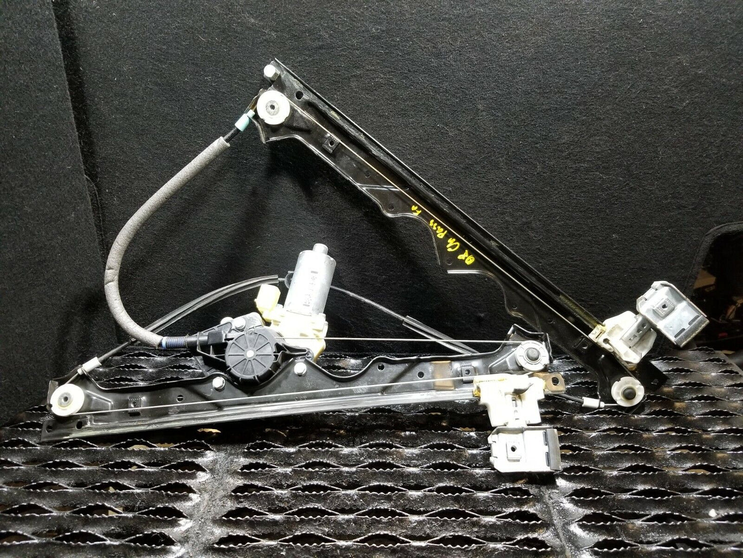 06 07 08 09 10 Jeep Grand Cherokee Front Right Pass Door Window Regulator OEM