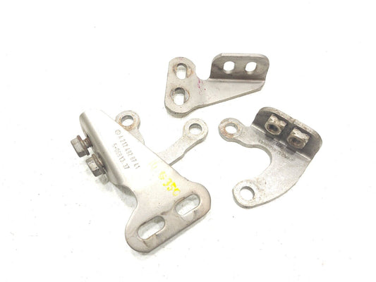 11 - 16 Mercedes E350 W212 Catalytic Converter Bracket OEM