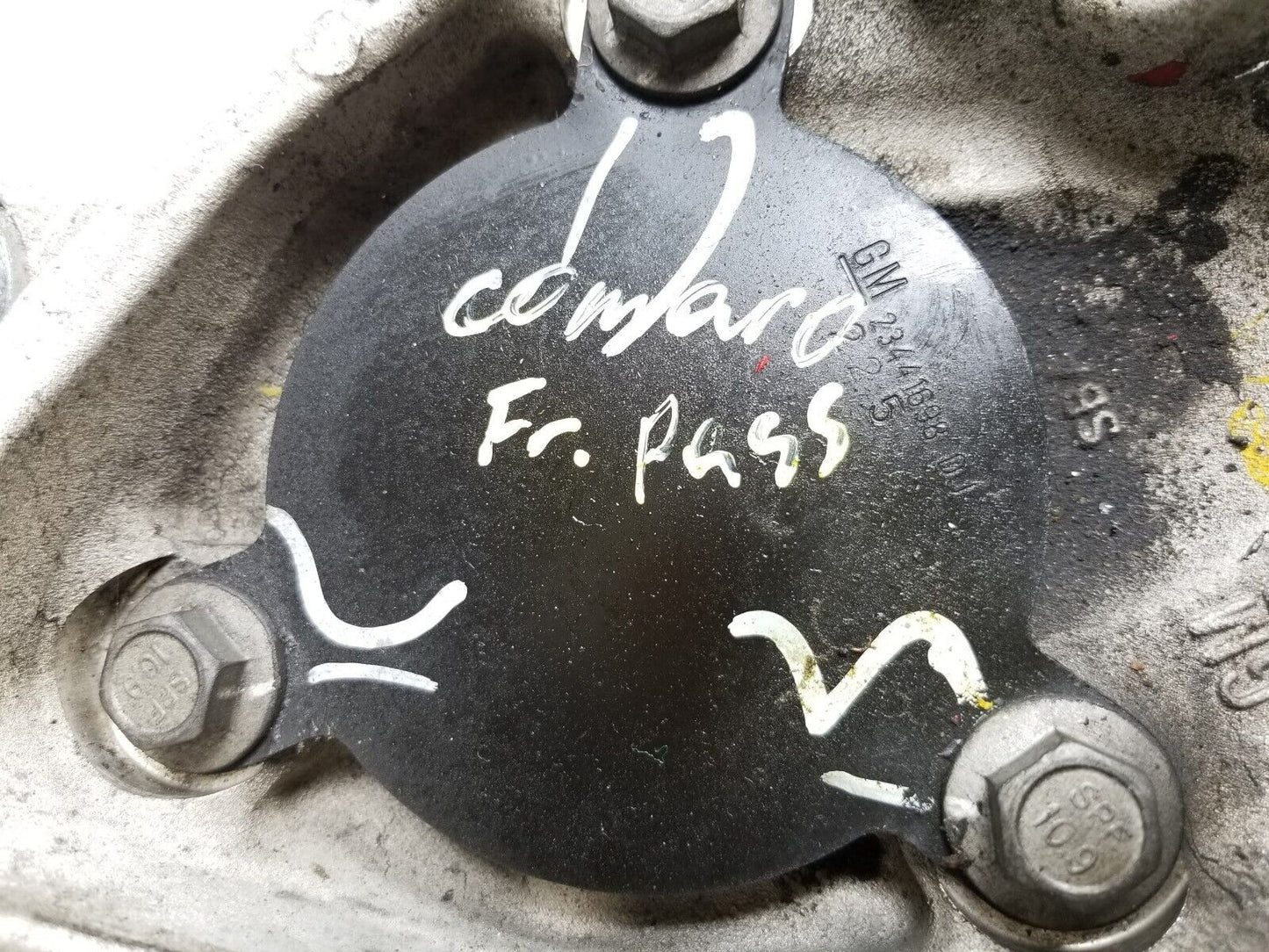 17 18 19 20 Chevrolet Camaro 3.7l Front Right Pass Side Spindle Knuckle Hub OEM