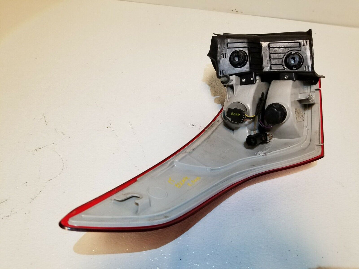 13 14 15 16 Ford Escape Right Passenger Side Tail Light OEM 83k
