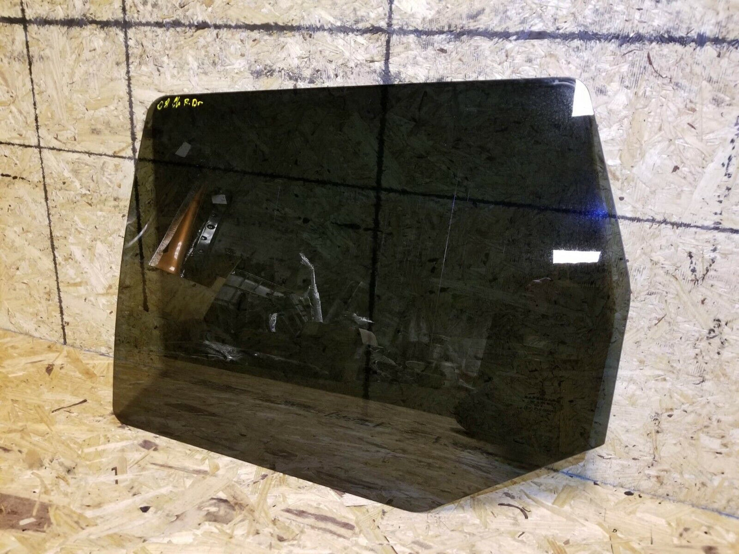 07 08 09 10 Jeep Grand Cherokee Rear Left Driver Side Door Window Glass OEM