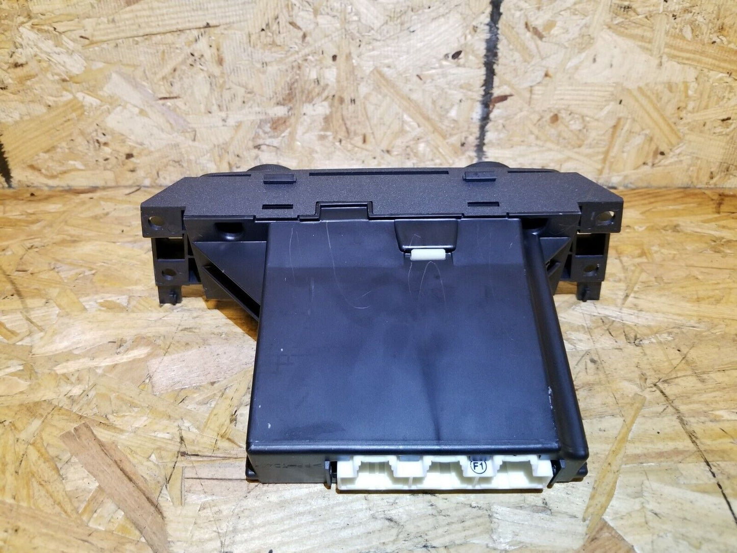 06 07 08 09 10 11 Cadillac DTS Automatic Climate AC Heater Temperature Contr OEM