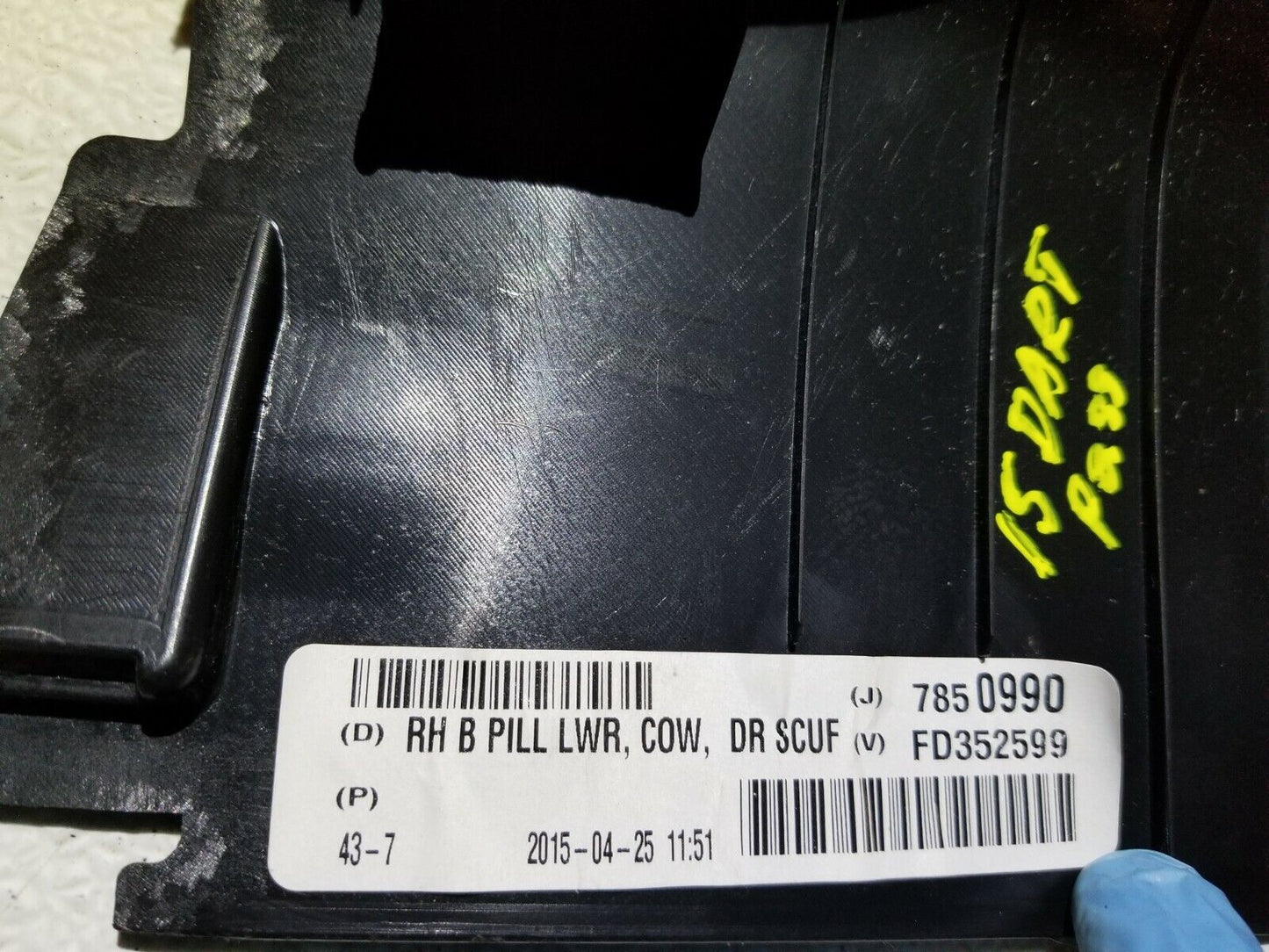 13 14 15 16  Dodge Dart Right Pass Side Lower B Pillar Trim Panel Ome 76k