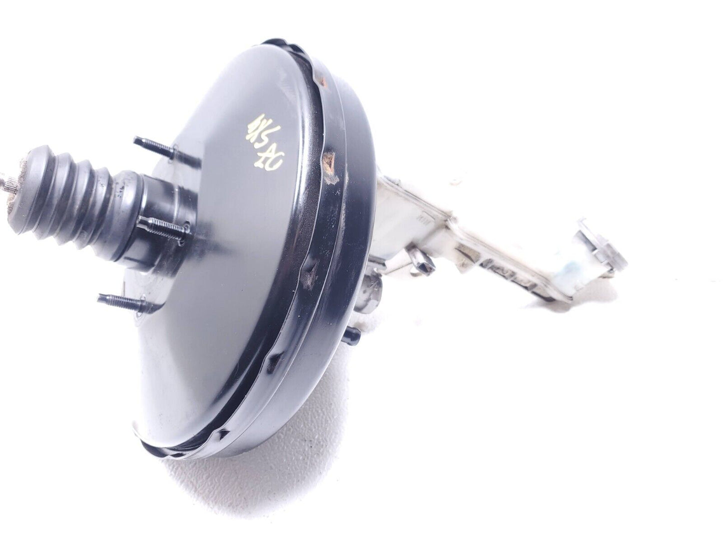 2007 - 2013 Suzuki SX4 Power Brake Booster W/ Master Cylinder OEM