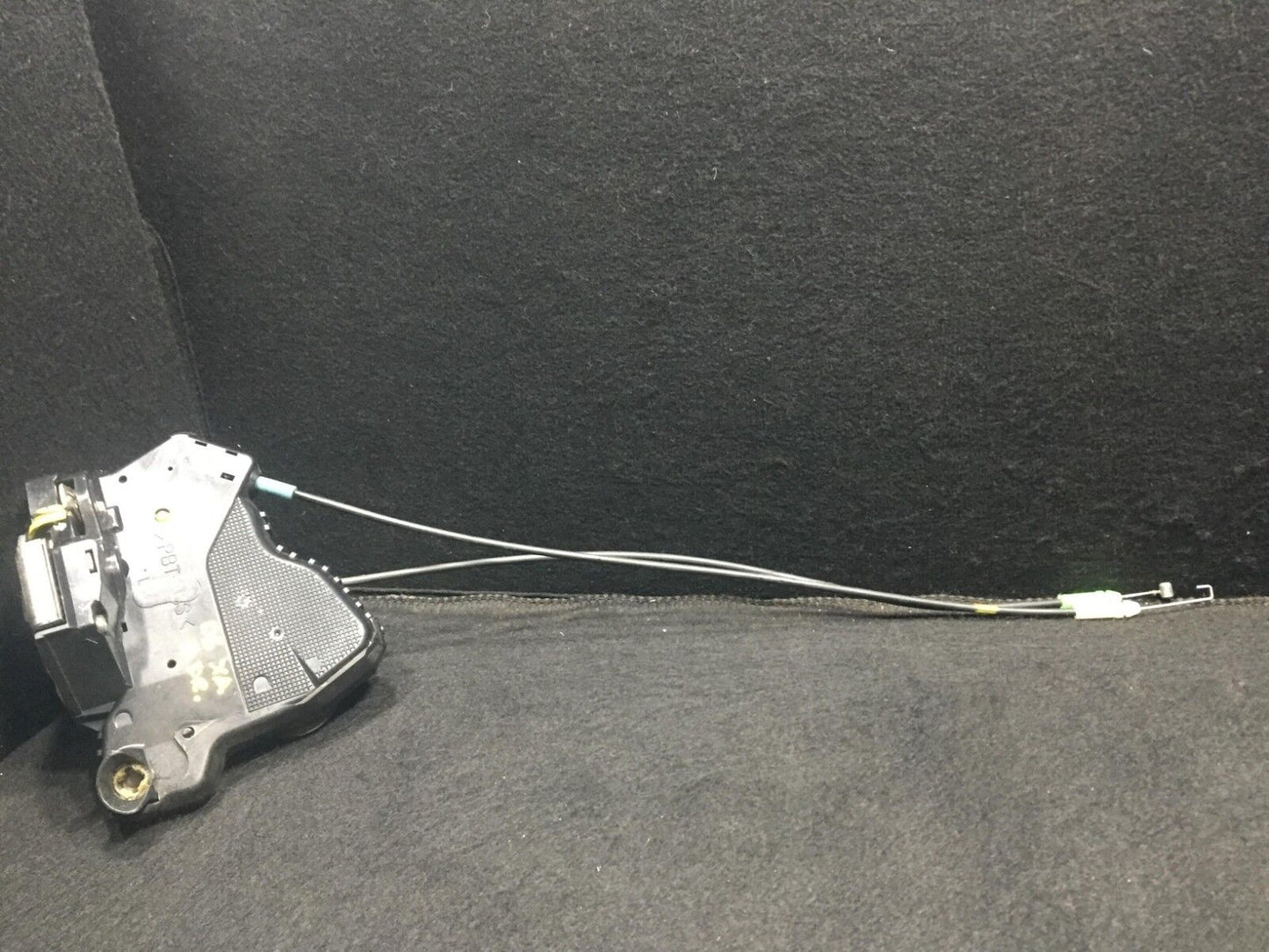 04 05 06 Scion Xa Front Left Door Lock Latch Actuator OEM D18