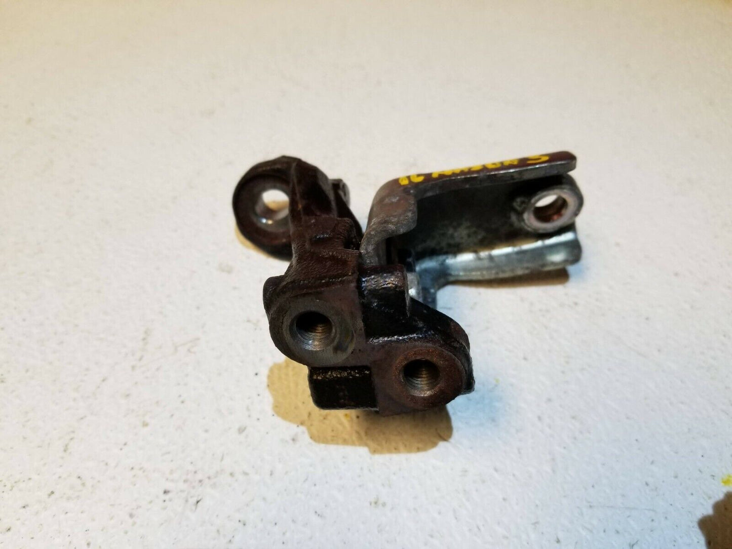 14 15 16 Mazda 3 2.0l Engine Mount Bracket OEM 41k Miles