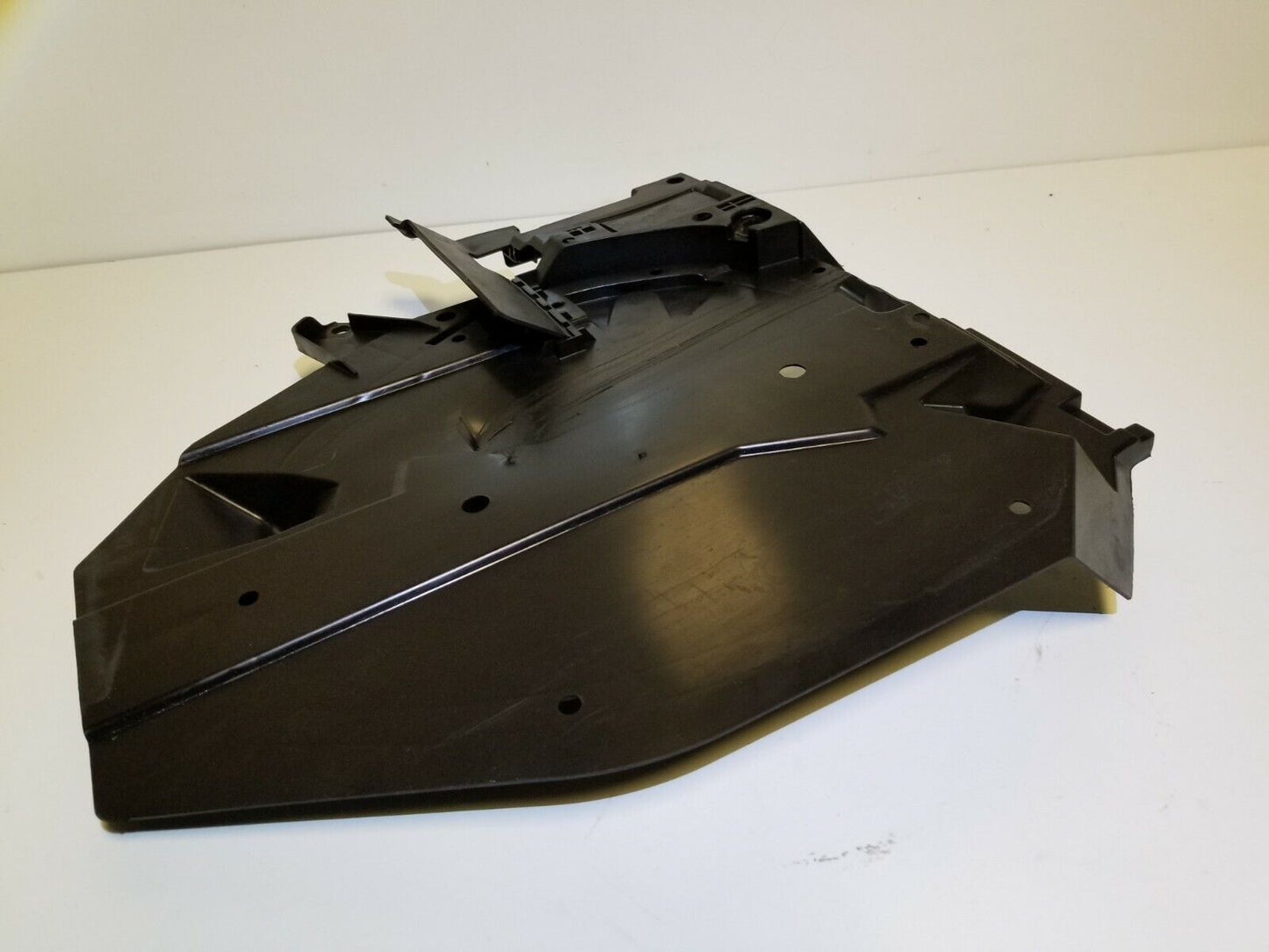 13 14 15 Subaru Xv Crosstrek Fuel Tank Splash Guard Right Pass Side OEM 86k