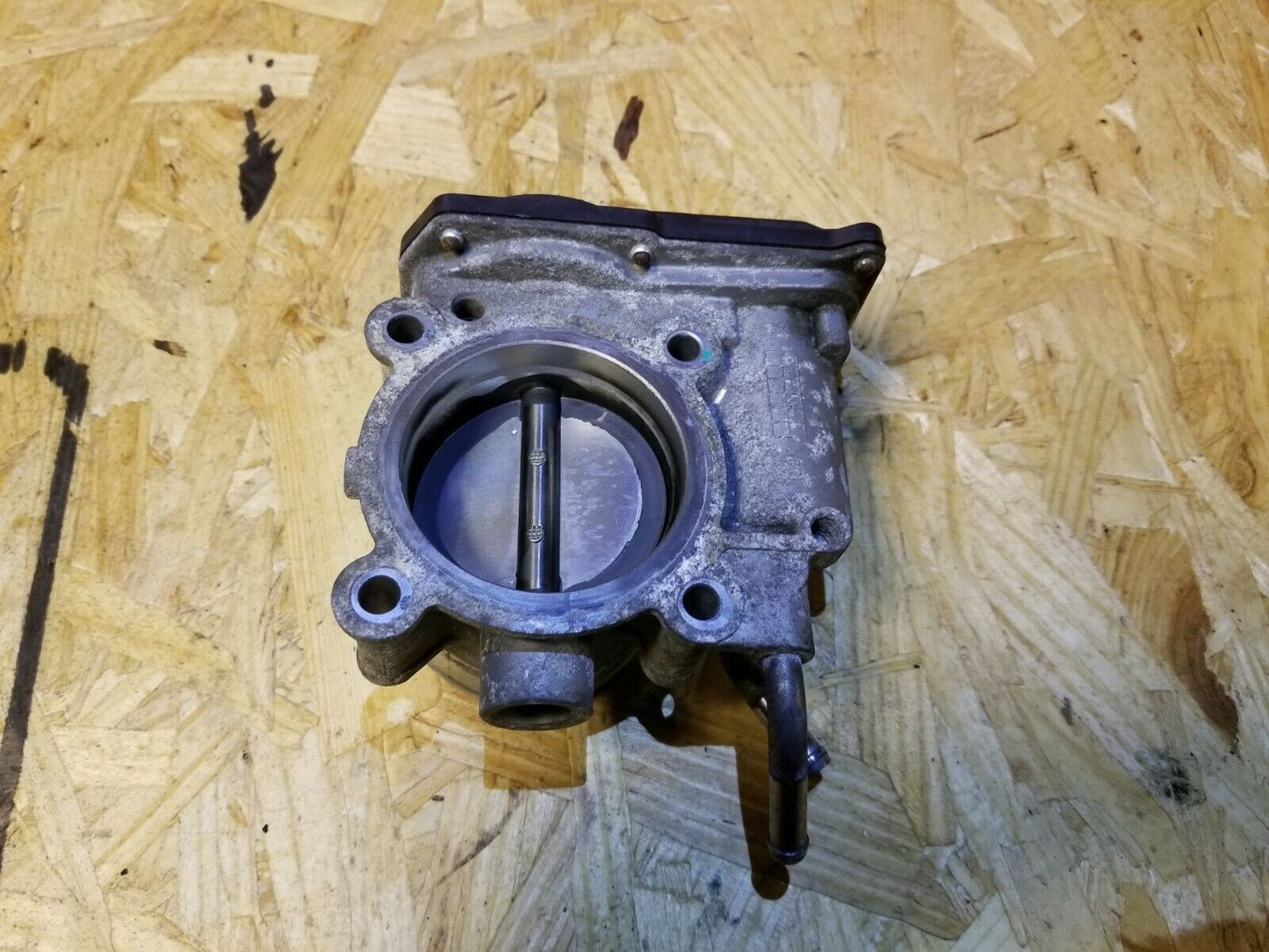 17 18 Hyundai Elantra 2.0l Throttle Body OEM 22k Miles