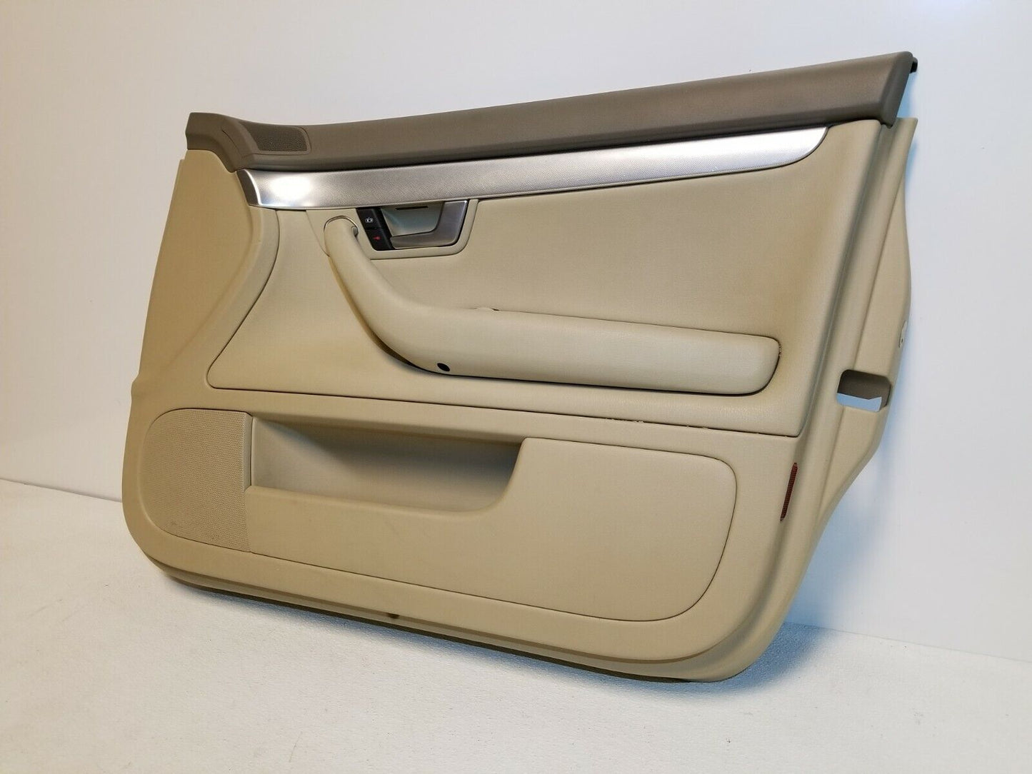 06 07 08 Audi A4 Front Right Passenger Side Door Trim Panel OEM 85k Miles