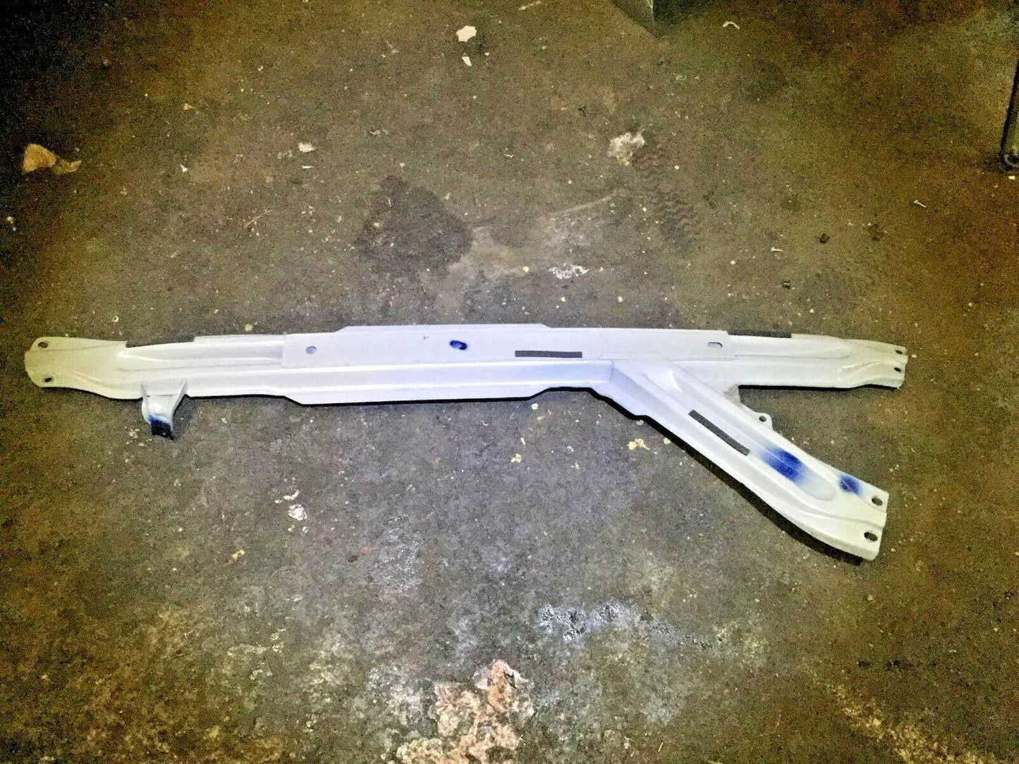 06 07 08 09 Volkswagen Golf Rabbit Coupe Right Pass Door Reinforcement Bar OEM