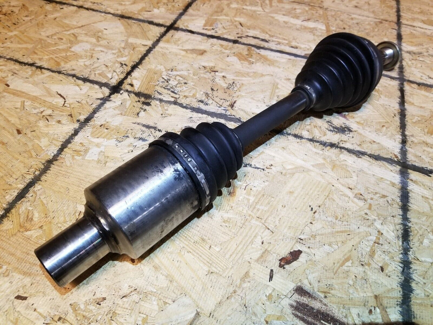 06 07 08 09 10 11 Cadillac DTS 4.6l Front Right Passenger Side Axle Shaft OEM