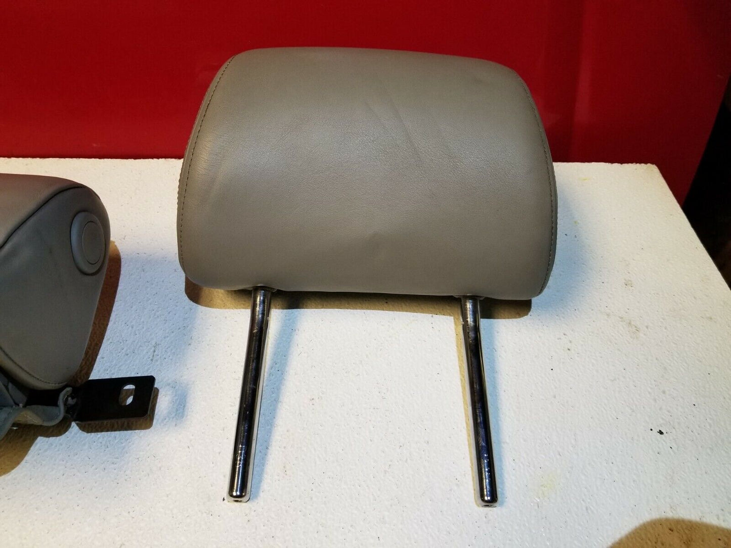 04 05 06 07 Audi A8 Rear Seat Headrest 3pcs OEM