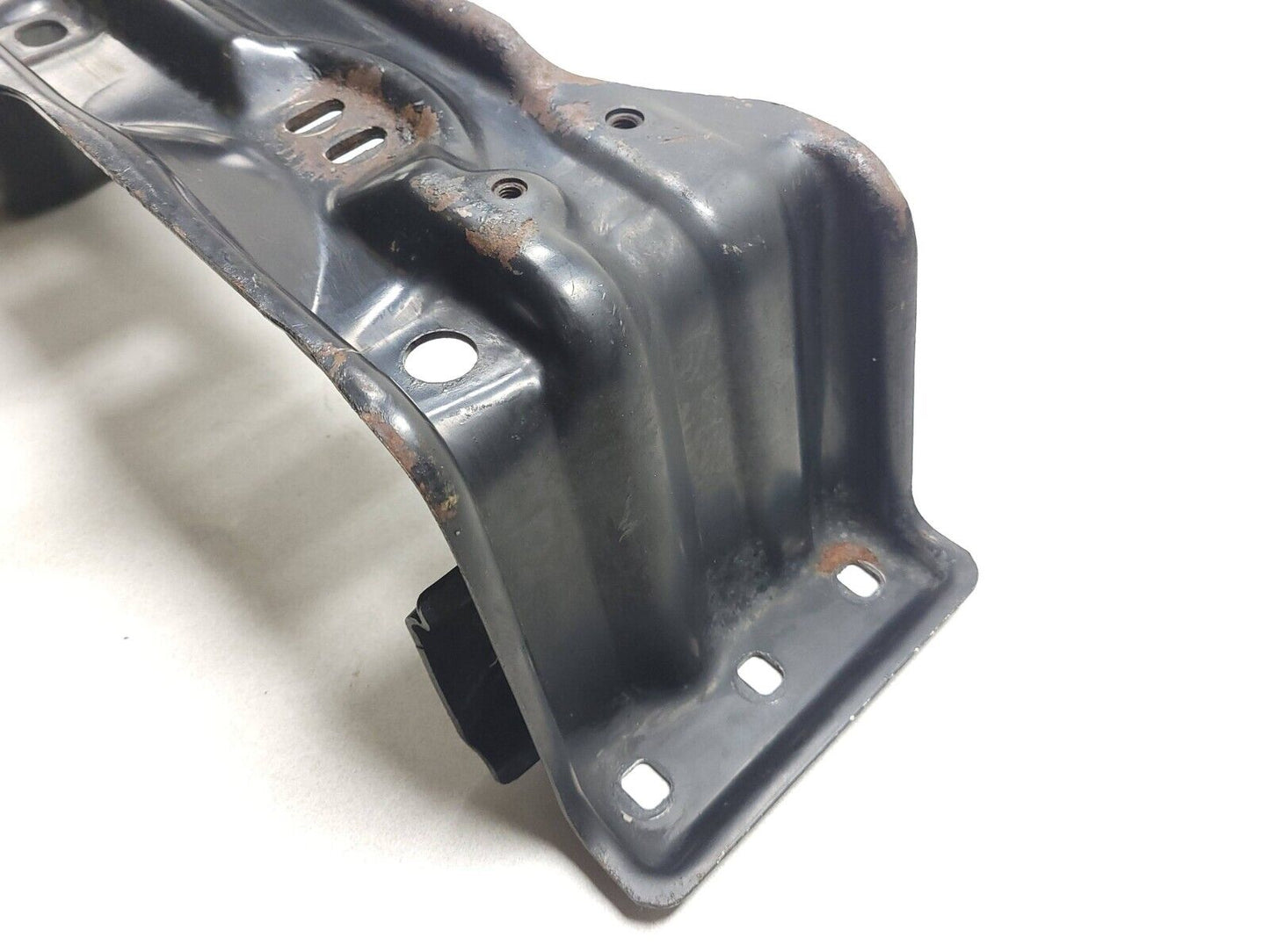 11 12 13 Jeep Grand Cherokee Transmission Mount Support Bracket OEM