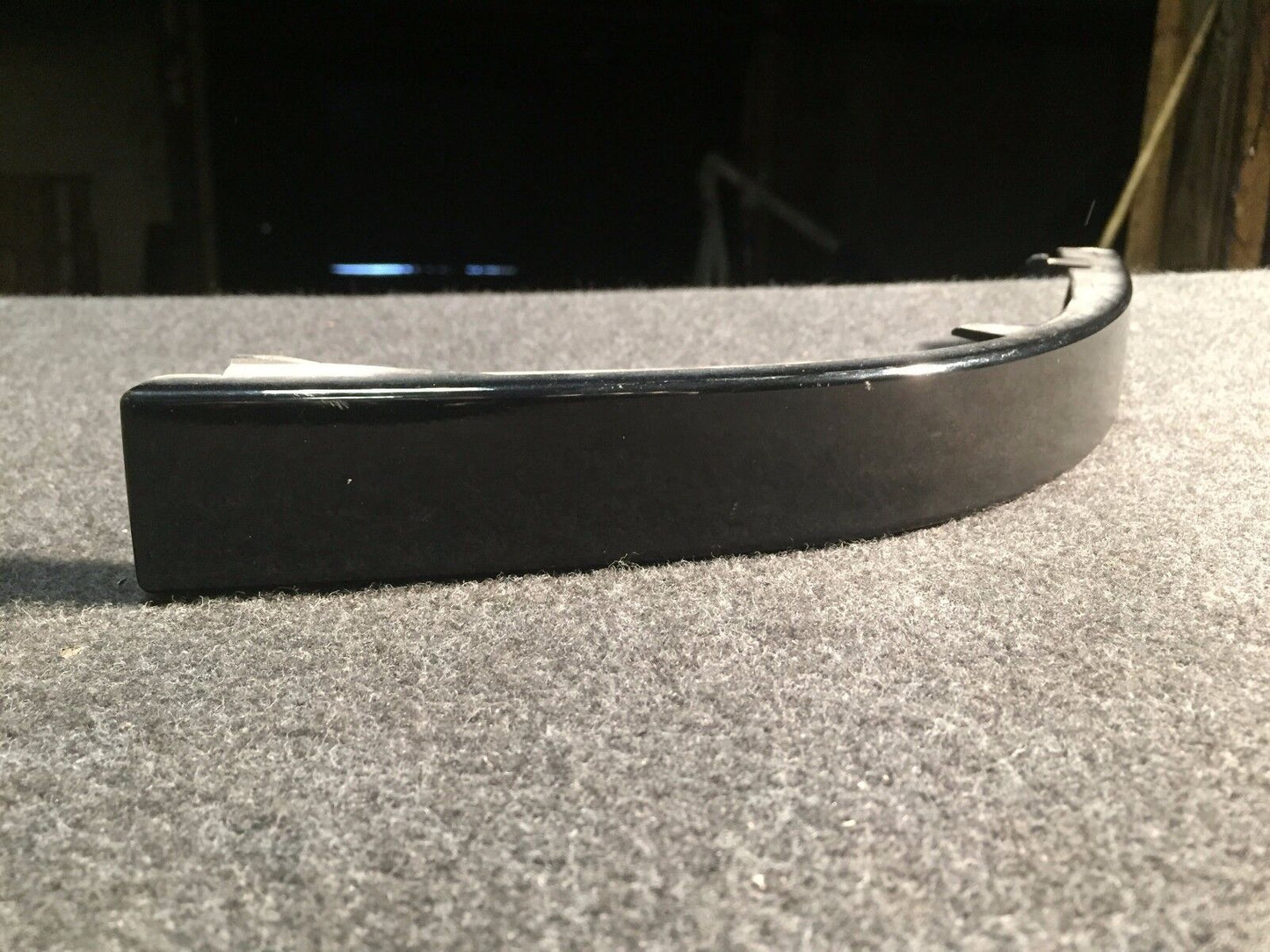 02 03 04 05 BMW E65 Rear Left Driver Side Tail Light Trim Molding OEM