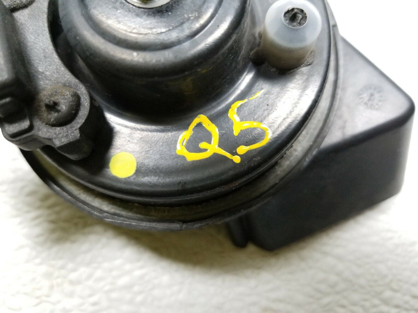 10 11 12 Audi Q5 Horn OEM 72k Miles