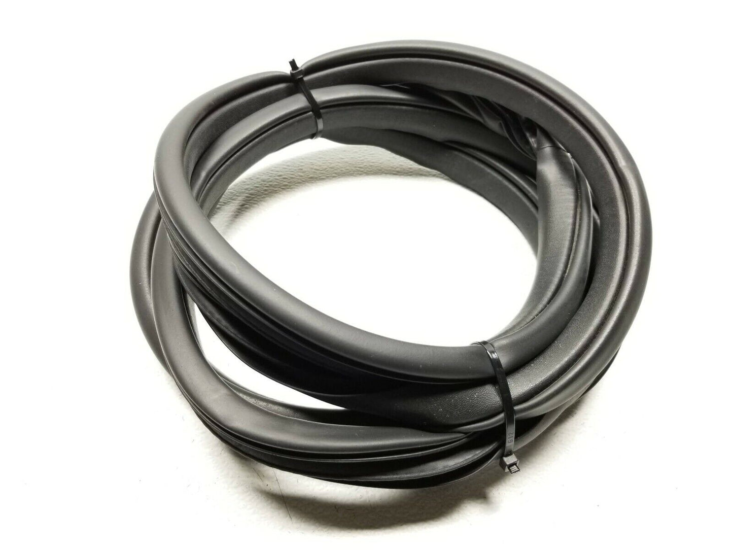 17 18 19 Subaru Impreza Sport Rear Left Driver Door Weatherstrip Seal OEM 64k