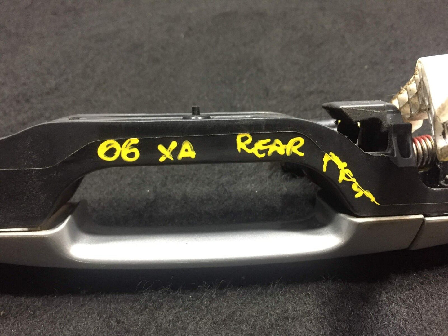 04 05 06 Scion Xa Rear Right Passenger Side Exterior Door Handle OEM D18
