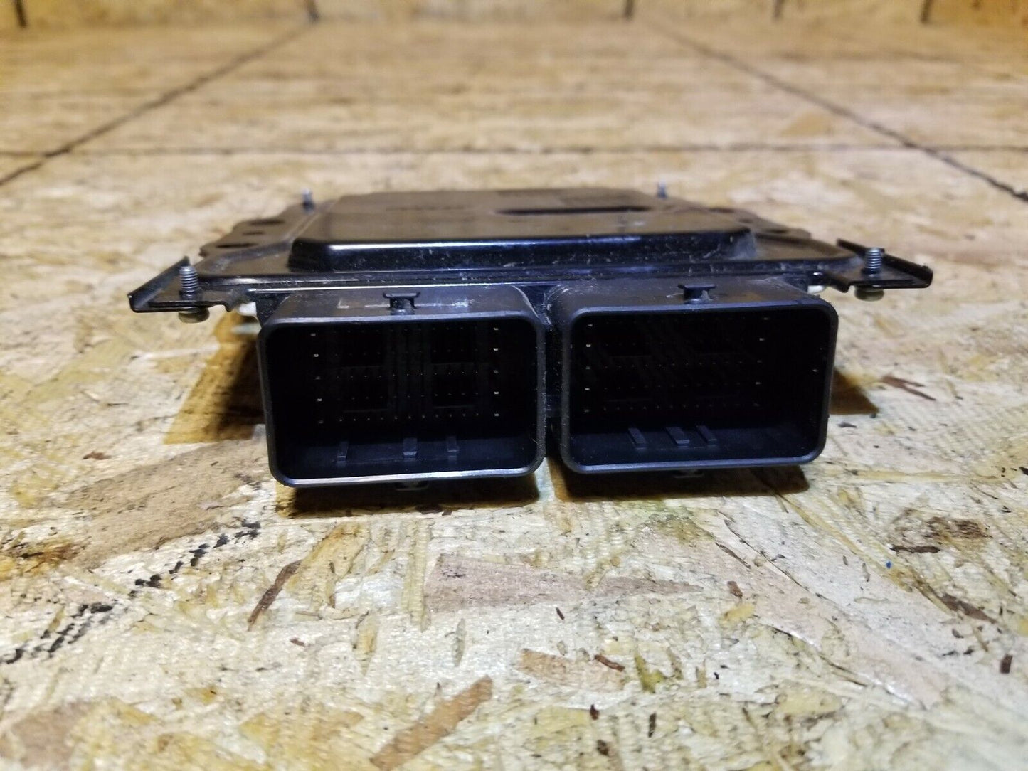2017 Subaru Legacy 2.5l Ecu Ecm Engine Control Module OEM 10k