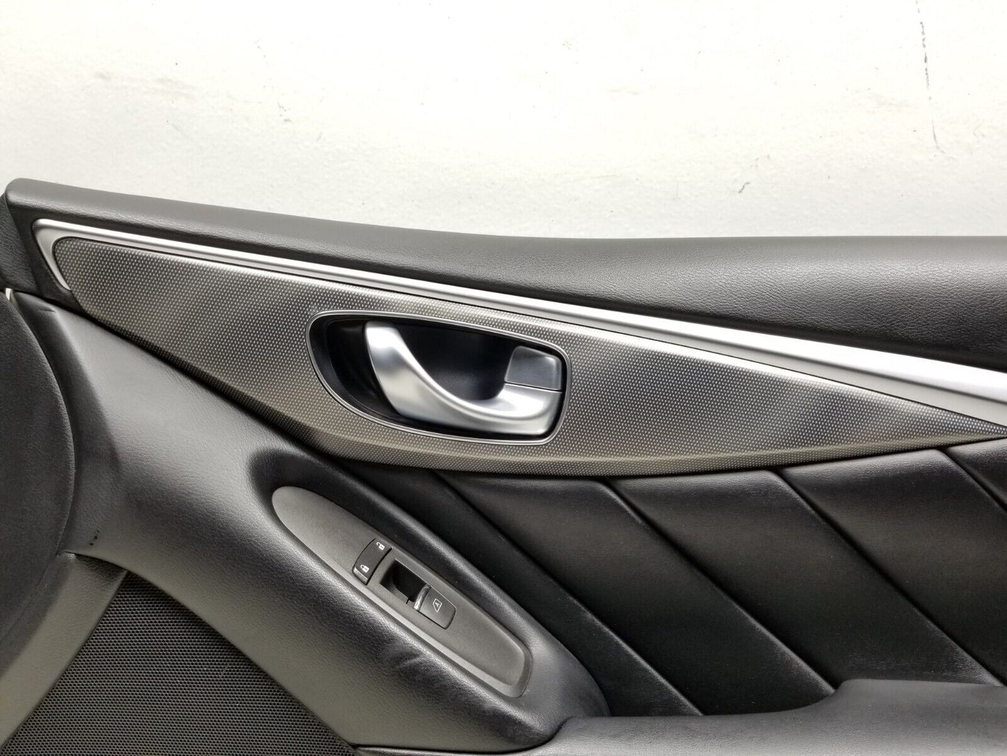 15 16 17 18 19 Infiniti Q50 Front Right Pass Door Trim Panel OEM