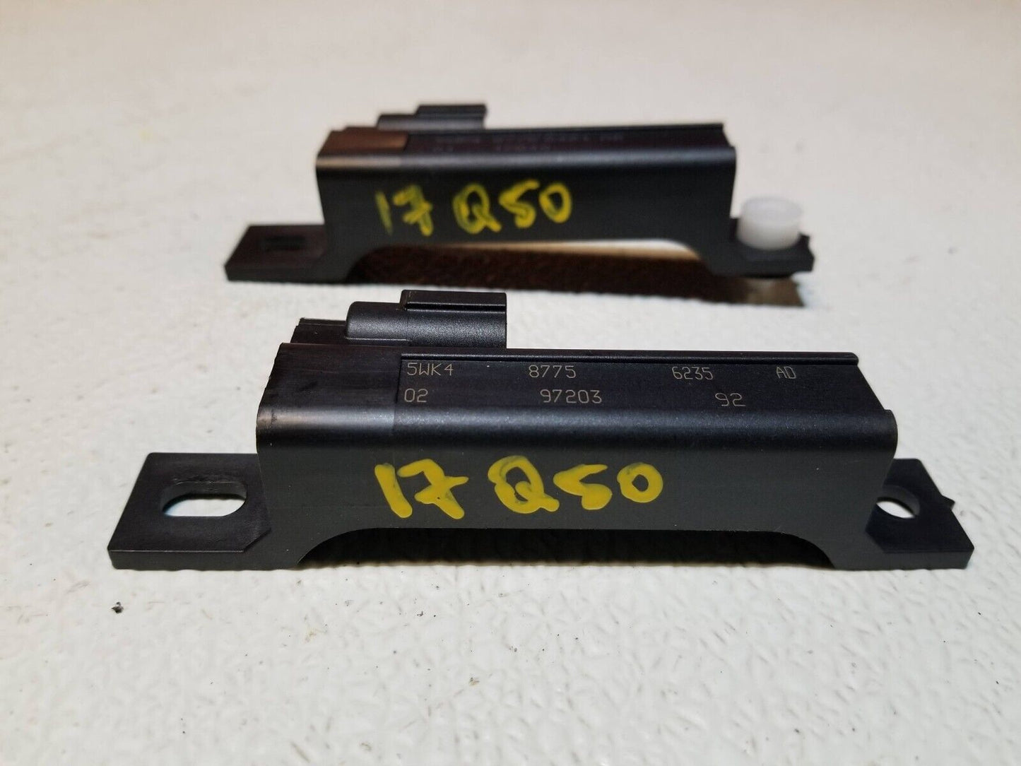 15 16 17 18 19 Infiniti Q50 Kyeless Entry Antenna 2pcs OEM