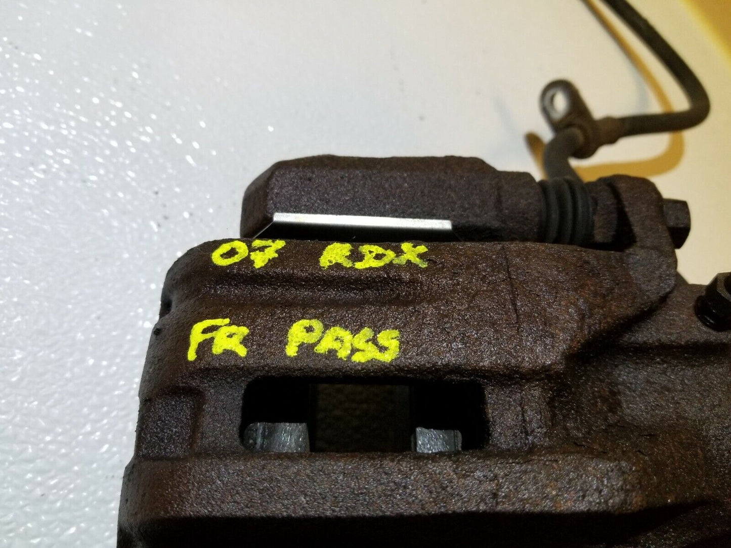 07 08 09 10 11 12 Acura RDX Front Brake Caliper Right Passenger Side OEM