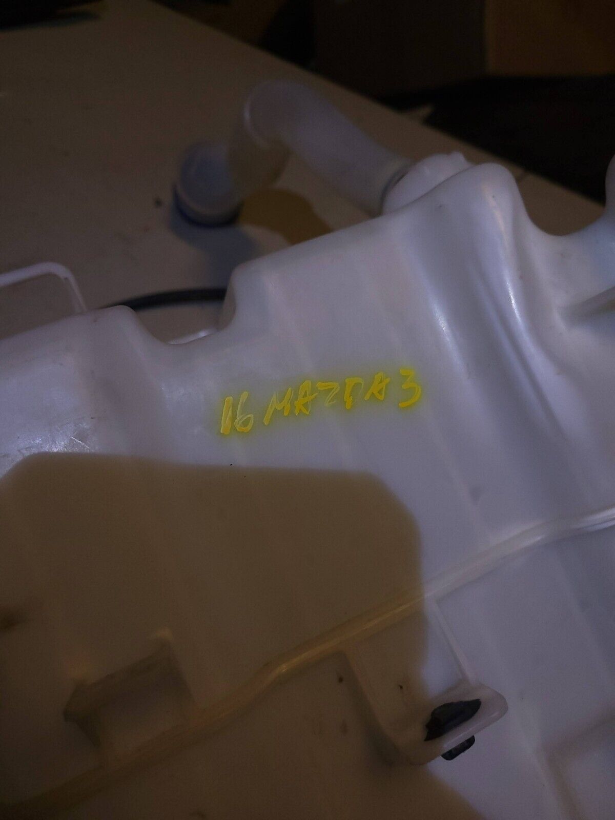 14 15 16 Mazda 3 Windshield Washer Fluid Reservoir W/ Pump 860310-9190 OEM
