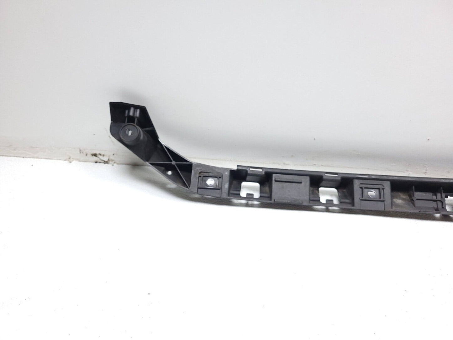 09 10 11 12 Volkswagen Cc Rear Bumper Center Support Bracket 3c8807863 OEM