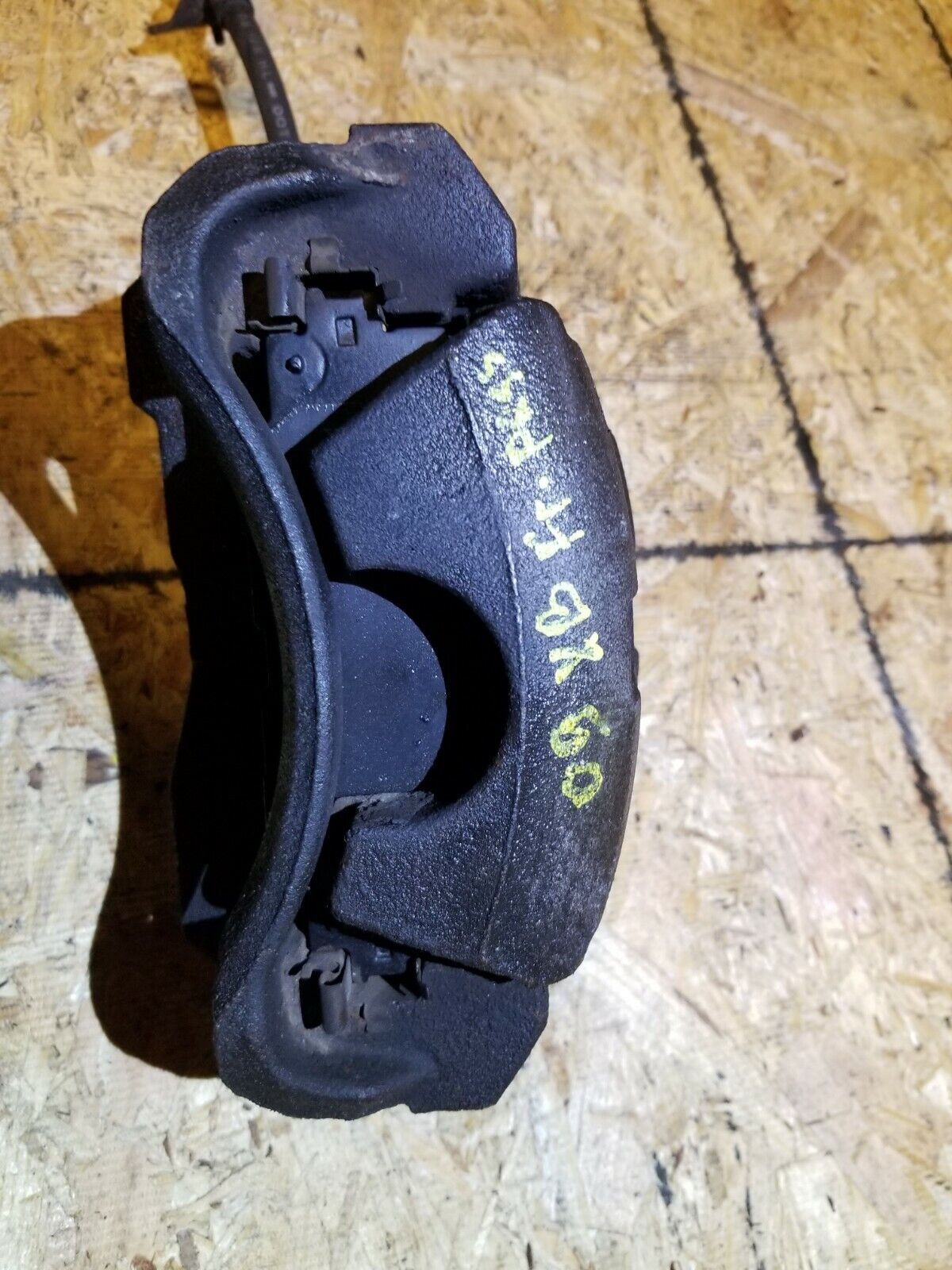 2008 2009 2010 Scion Xb Brake Caliper Front Right Passenger Side OEM