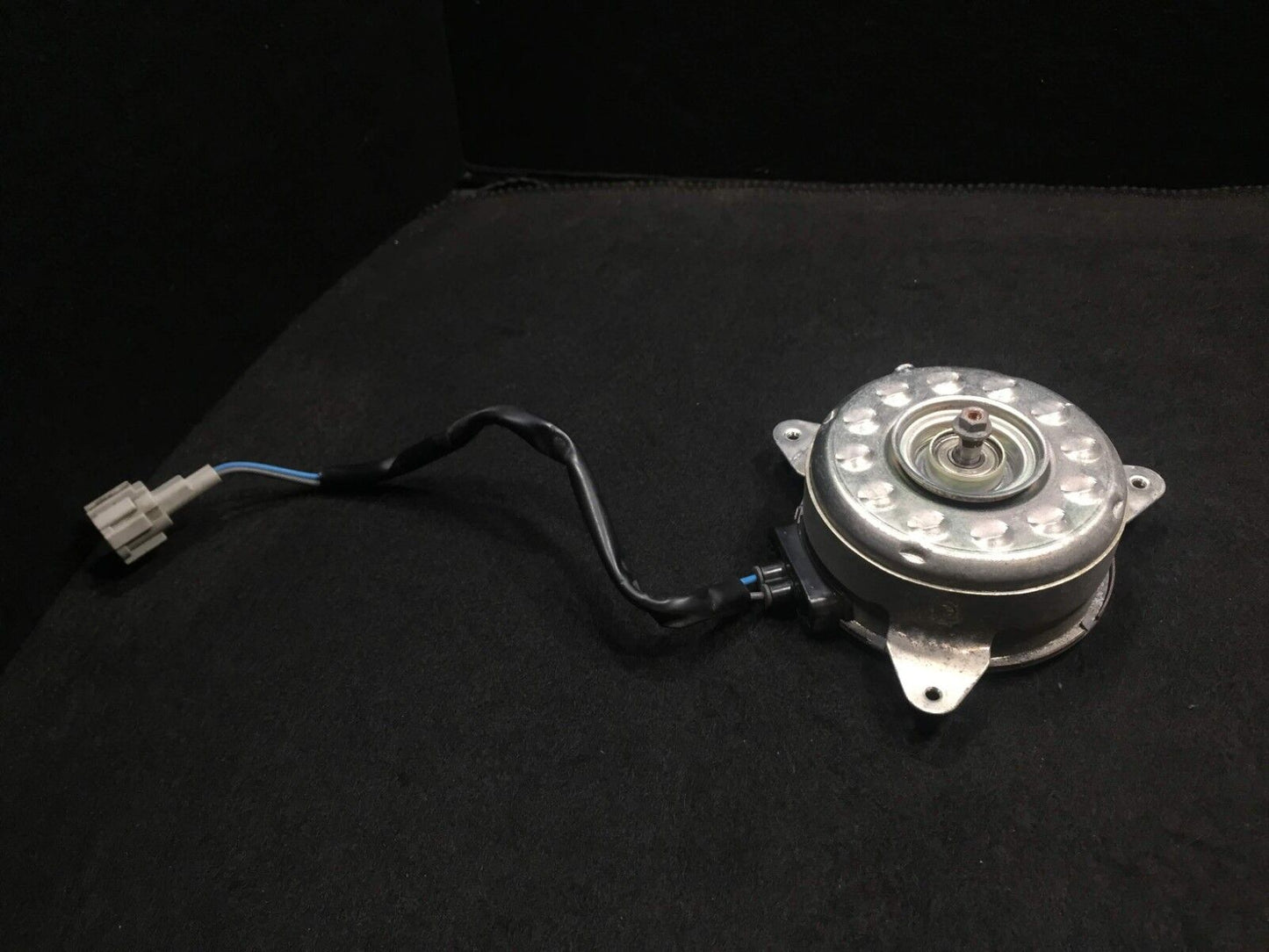 13 14 15 Subaru Xv Crosstrek Radiator Cooling Fan Motor OEM