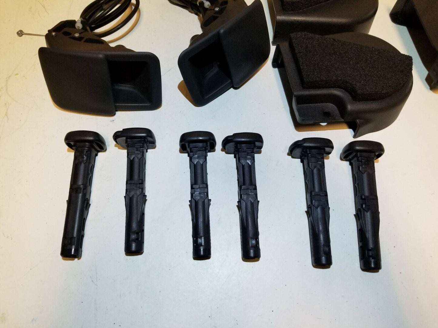 11 12 13 14 15 16 Scion Tc Rear Seat Headrest Guide Sleeve & Seat Trim 13pcs OEM