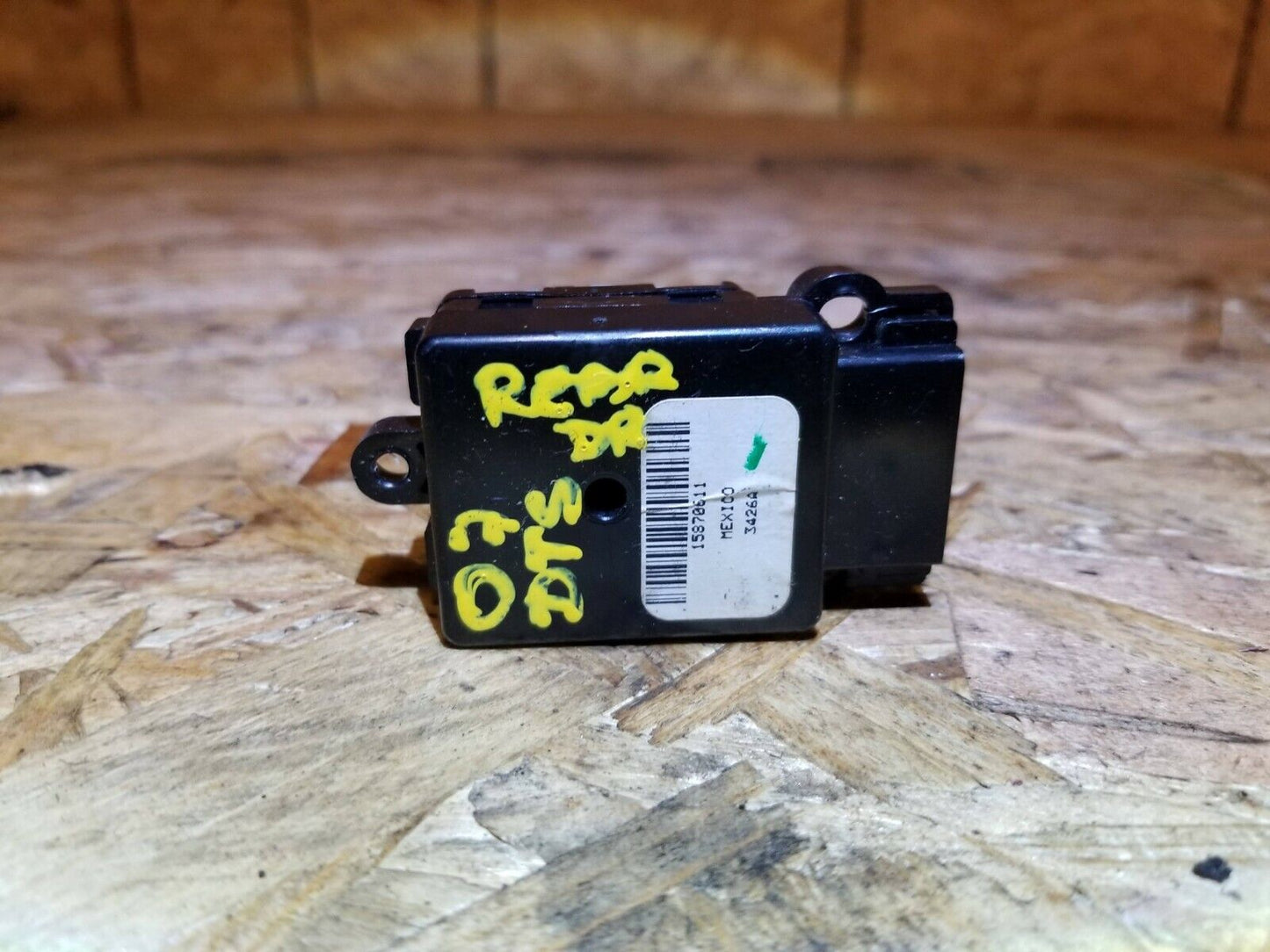 06 07 08 09 10 11 Cadillac DTS Front Left Driver Side Seat Switch Lumbar OEM