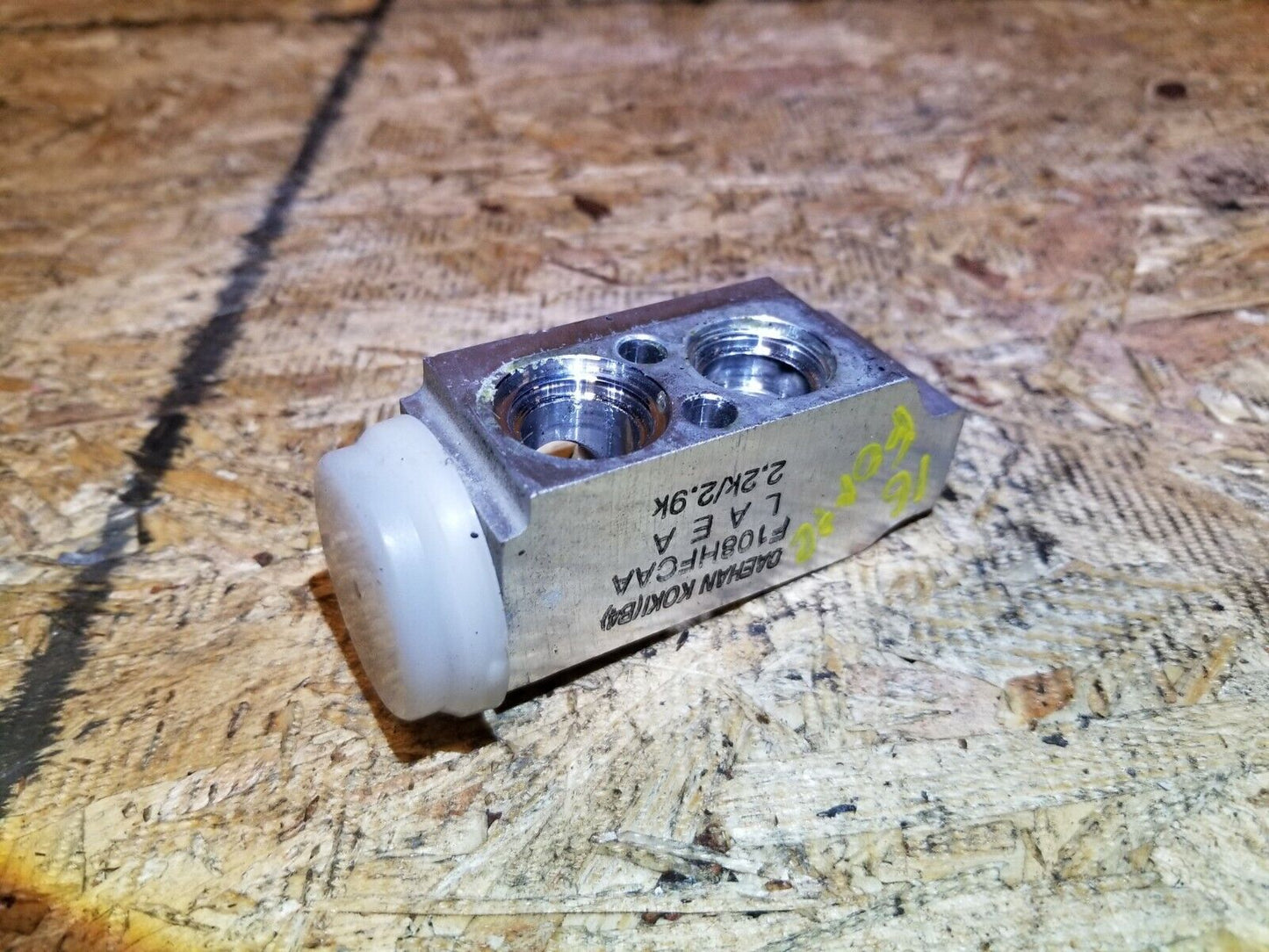 14 15 16 Kia Forte A/c Expansion Valve OEM 27k