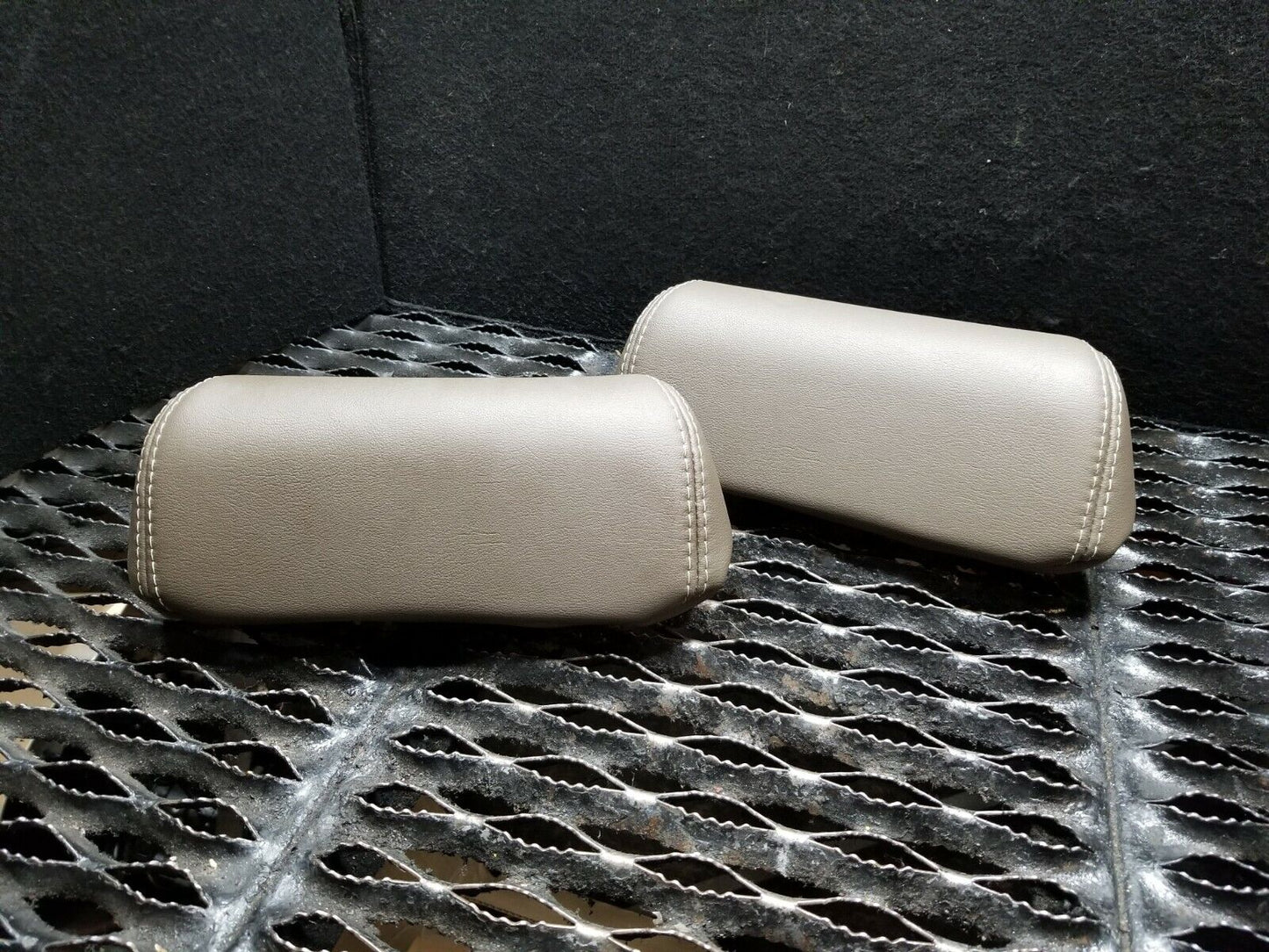 13 14 15 GMC Acadia Rear Head Rest Headrest (pair) OEM