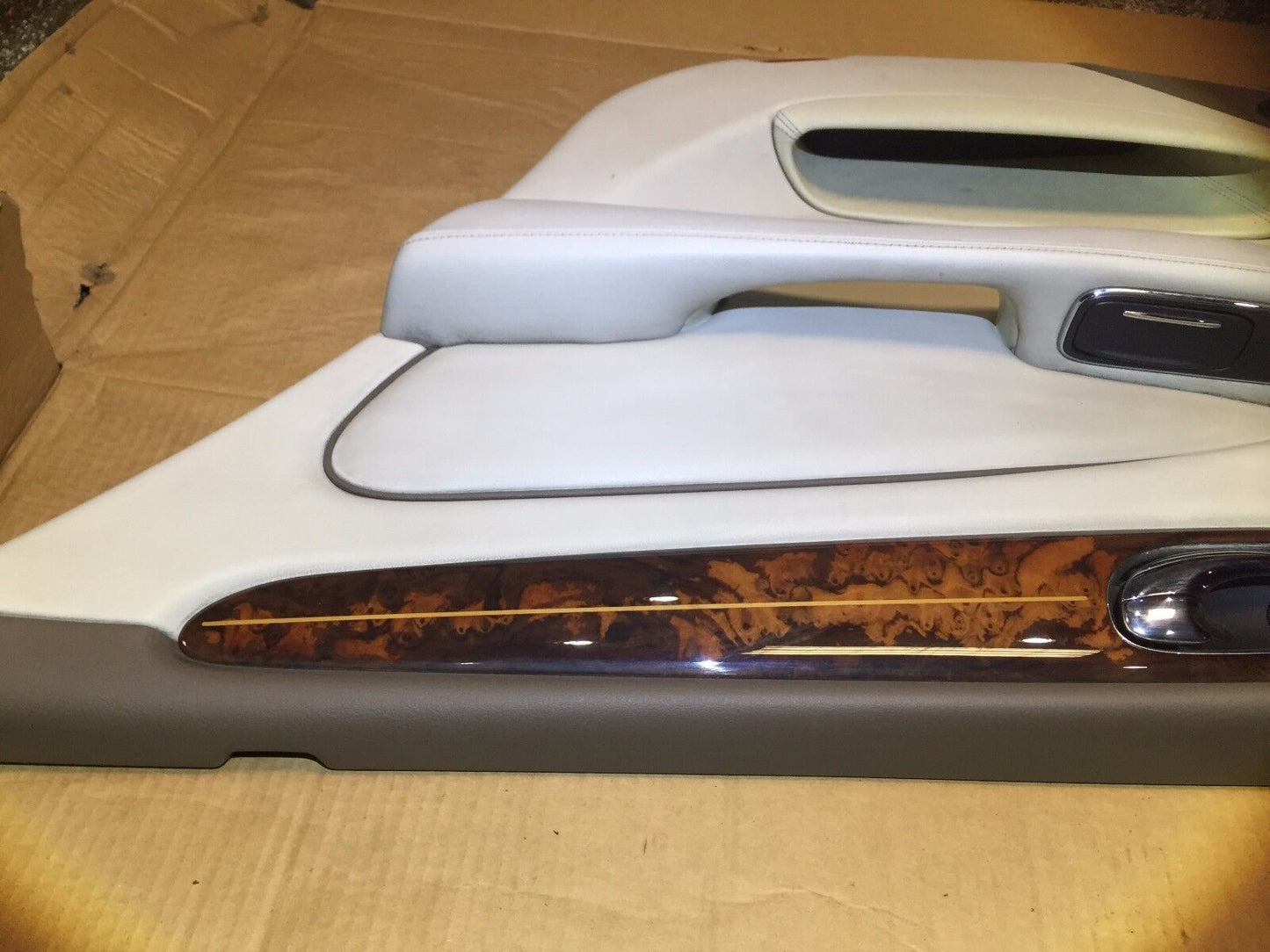 04 05 06 07 08 09 Jaguar Xj8 Rear Door Trim Panel Passenger Right Side OEM